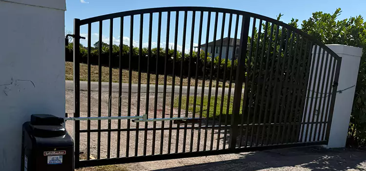 Driveway Fence Repair Millcreek
