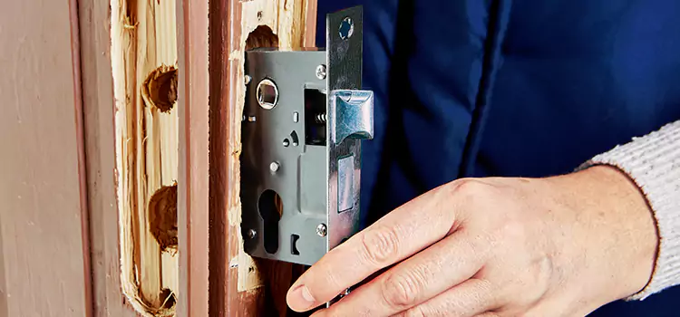 Garage Door Lock Replacement Millcreek